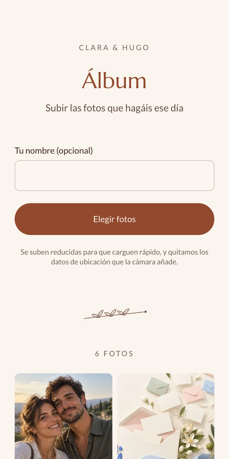 Álbum de una boda en el móvil, con el botón para subir fotos y las de los invitados debajo