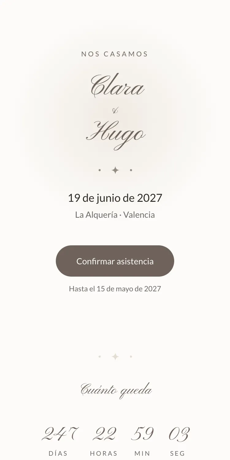 Web de boda con la plantilla Nácar en la paleta Seda, en el móvil